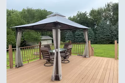 1906 Avenue D, Sterling, IL 61081 - Photo 10