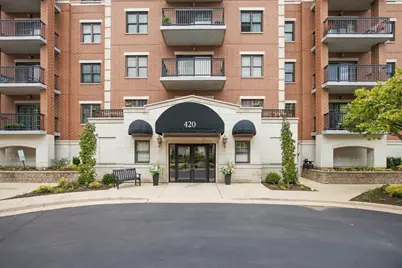 420 W Burlington Avenue #406, La Grange, IL 60525 - Photo 2