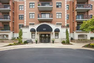 420 W Burlington Ave, La Grange, IL 60525 - Photo 2