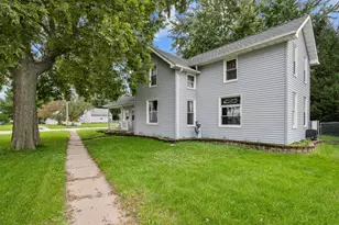 311 E Main St, Atkinson, IL 61235 - Photo 30