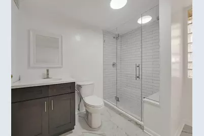 4942 N Sheridan Road #7, Chicago, IL 60604 - Photo 8