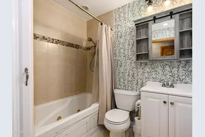557 Delaware Trail, Carol Stream, IL 60188 - Photo 12
