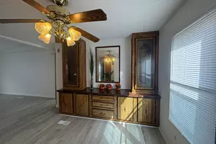 227 Blackthorn Rd, Matteson, IL 60443 - Photo 2