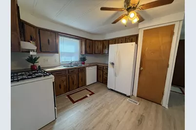 227 Blackthorn Road, Matteson, IL 60443 - Photo 14