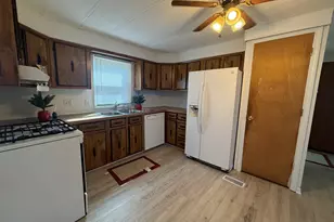 227 Blackthorn Rd, Matteson, IL 60443 - Photo 14