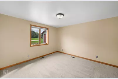 18410 119th Street, Bristol, WI 53104 - Photo 8