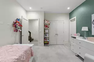 1370 W Walton St, Chicago, IL 60642 - Photo 30