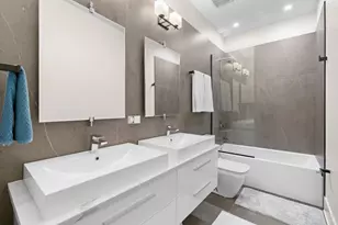 1370 W Walton St, Chicago, IL 60642 - Photo 34