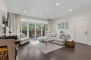 1370 W Walton St, Chicago, IL 60642 - Photo 26