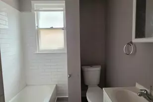 309 E 120th Pl, Chicago, IL 60628 - Photo 10
