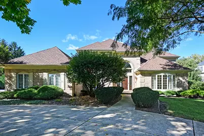 6515 Manor Drive, Burr Ridge, IL 60527 - Photo 2