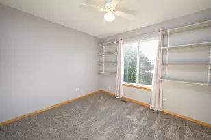 517 Silver Leaf Dr, Joliet, IL 60431 - Photo 14