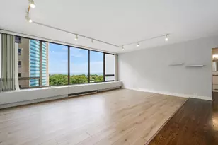 2800 N Lake Shore Dr, Chicago, IL 60657 - Photo 12