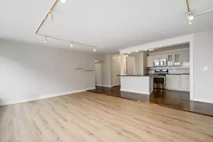 2800 N Lake Shore Dr, Chicago, IL 60657 - Photo 14