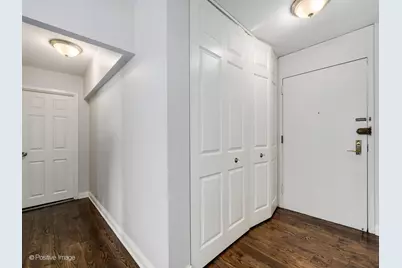2800 N Lake Shore Drive #1003, Chicago, IL 60657 - Photo 6