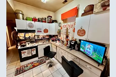 1239 S Avers Avenue, Chicago, IL 60623 - Photo 18