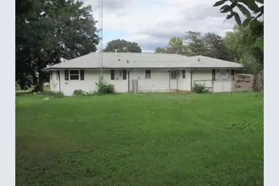 2735 Cascade Drive, Rockford, IL 61109 - Photo 2