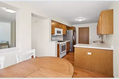 1156 Westminster Lane #1156, Elk Grove Village, IL 60007 - Photo 6