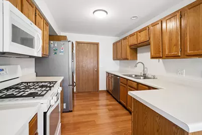 1156 Westminster Lane #1156, Elk Grove Village, IL 60007 - Photo 8