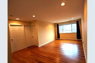 5953 N Kenmore Avenue #405, Chicago, IL 60660 - Photo 2
