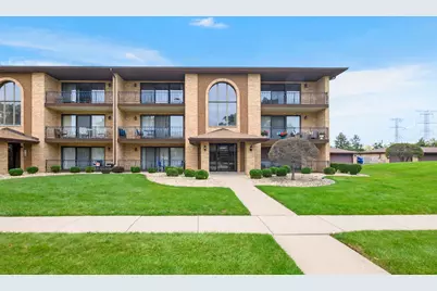8300 160th Place #2E, Tinley Park, IL 60477 - Photo 1