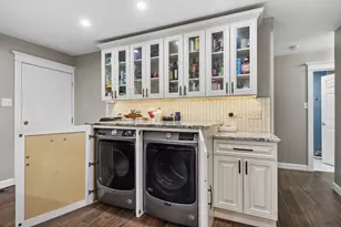 12006 Forest View Dr, Orland Park, IL 60467 - Photo 8