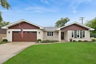 12006 Forest View Dr, Orland Park, IL 60467 - Photo 1