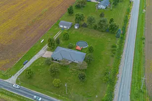 2035 S Berta Rd, Braceville, IL 60407 - Photo 30