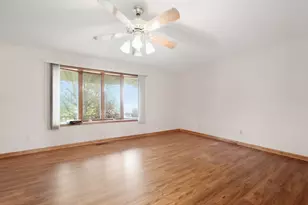 2035 S Berta Rd, Braceville, IL 60407 - Photo 8