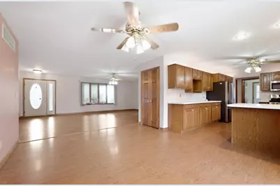 2035 S Berta Road, Braceville, IL 60407 - Photo 10