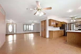 2035 S Berta Rd, Braceville, IL 60407 - Photo 10