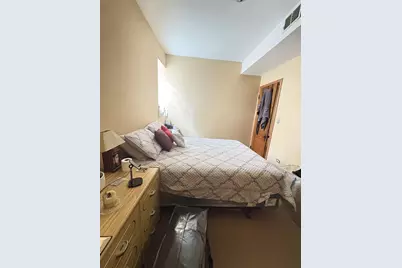 3341 W Evergreen Avenue #1, Chicago, IL 60651 - Photo 14