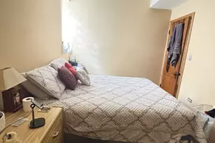 3341 W Evergreen Ave, Chicago, IL 60651 - Photo 14