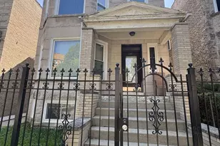 3341 W Evergreen Ave, Chicago, IL 60651 - Photo 1