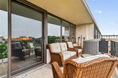 101 Bar Harbour Road #6T, Schaumburg, IL 60193 - Photo 10