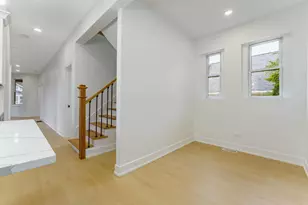 6429 28th St, Berwyn, IL 60402 - Photo 16