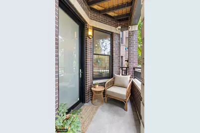 1939 N Humboldt Boulevard #1S, Chicago, IL 60647 - Photo 2