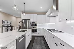 1939 N Humboldt Blvd, Chicago, IL 60647 - Photo 14