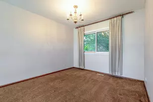 928 Rohlwing Rd, Palatine, IL 60074 - Photo 10
