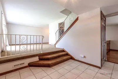 928 N Rohlwing Road, Palatine, IL 60074 - Photo 4