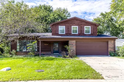 928 N Rohlwing Road, Palatine, IL 60074 - Photo 2