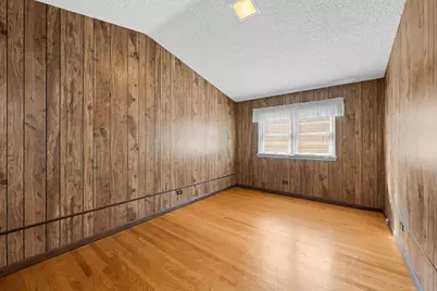 1080 Perda Lane, Des Plaines, IL 60016 - Photo 12