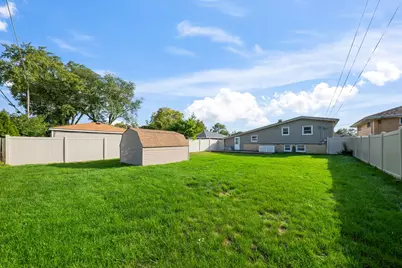 1080 Perda Lane, Des Plaines, IL 60016 - Photo 16