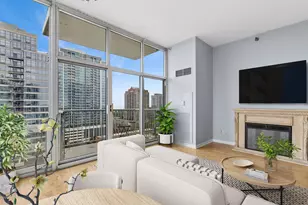 1600 S Indiana Ave, Chicago, IL 60616 - Photo 10