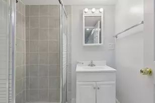 552 Delmar Ct, Elk Grove Village, IL 60007 - Photo 22
