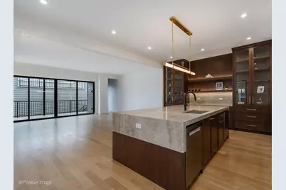 3714 N Claremont Avenue, Chicago, IL 60618 - Photo 10