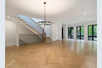 3714 N Claremont Avenue, Chicago, IL 60618 - Photo 12