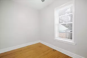 2438 W Chicago Ave, Chicago, IL 60622 - Photo 8