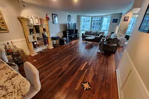 195 N Harbor Dr, Chicago, IL 60601 - Photo 2