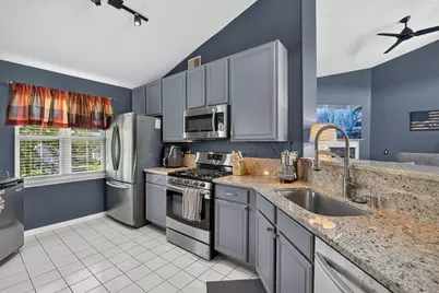 2903 Bartlett Court #202, Naperville, IL 60564 - Photo 12